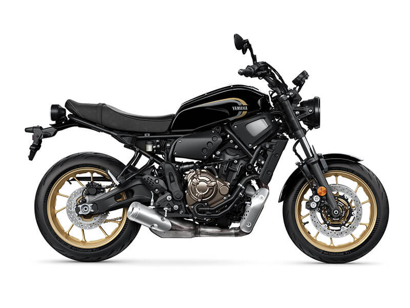 XSR700