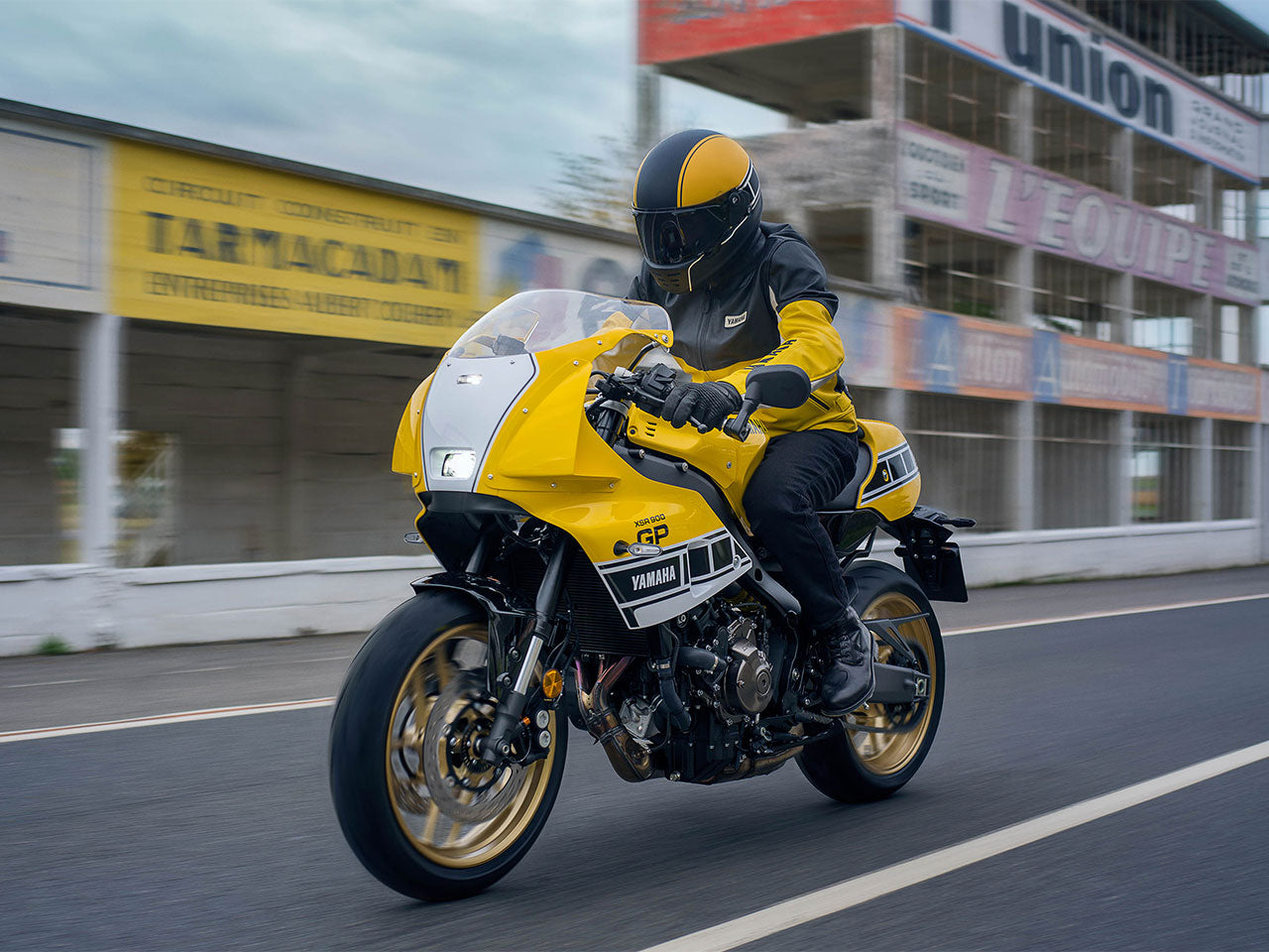 2026 Yamaha XSR900 GP