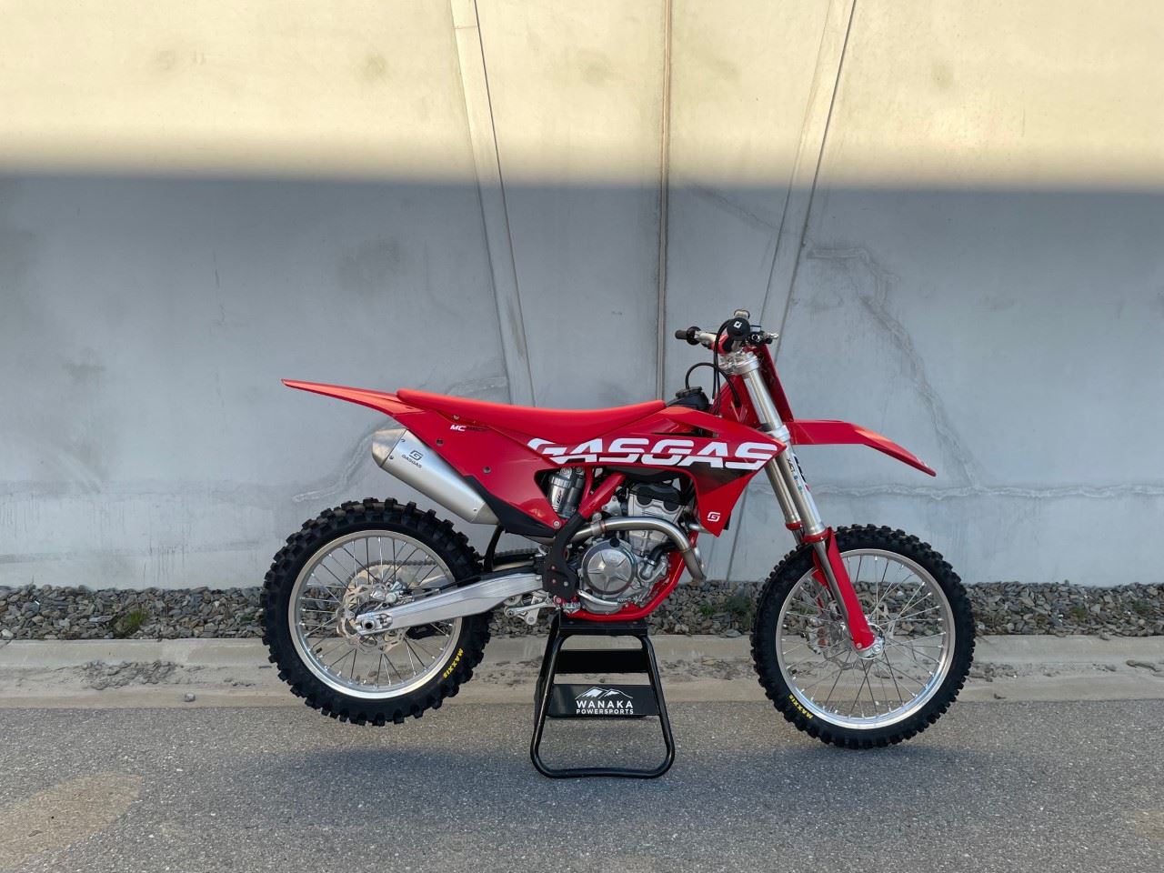 MC 250F 2023