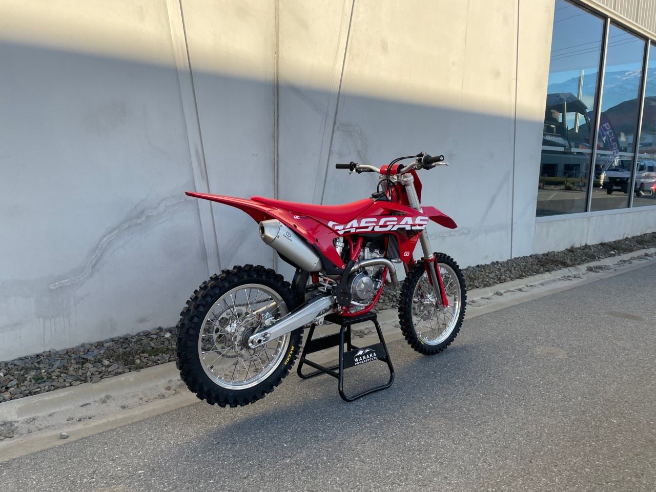 MC 250F 2023