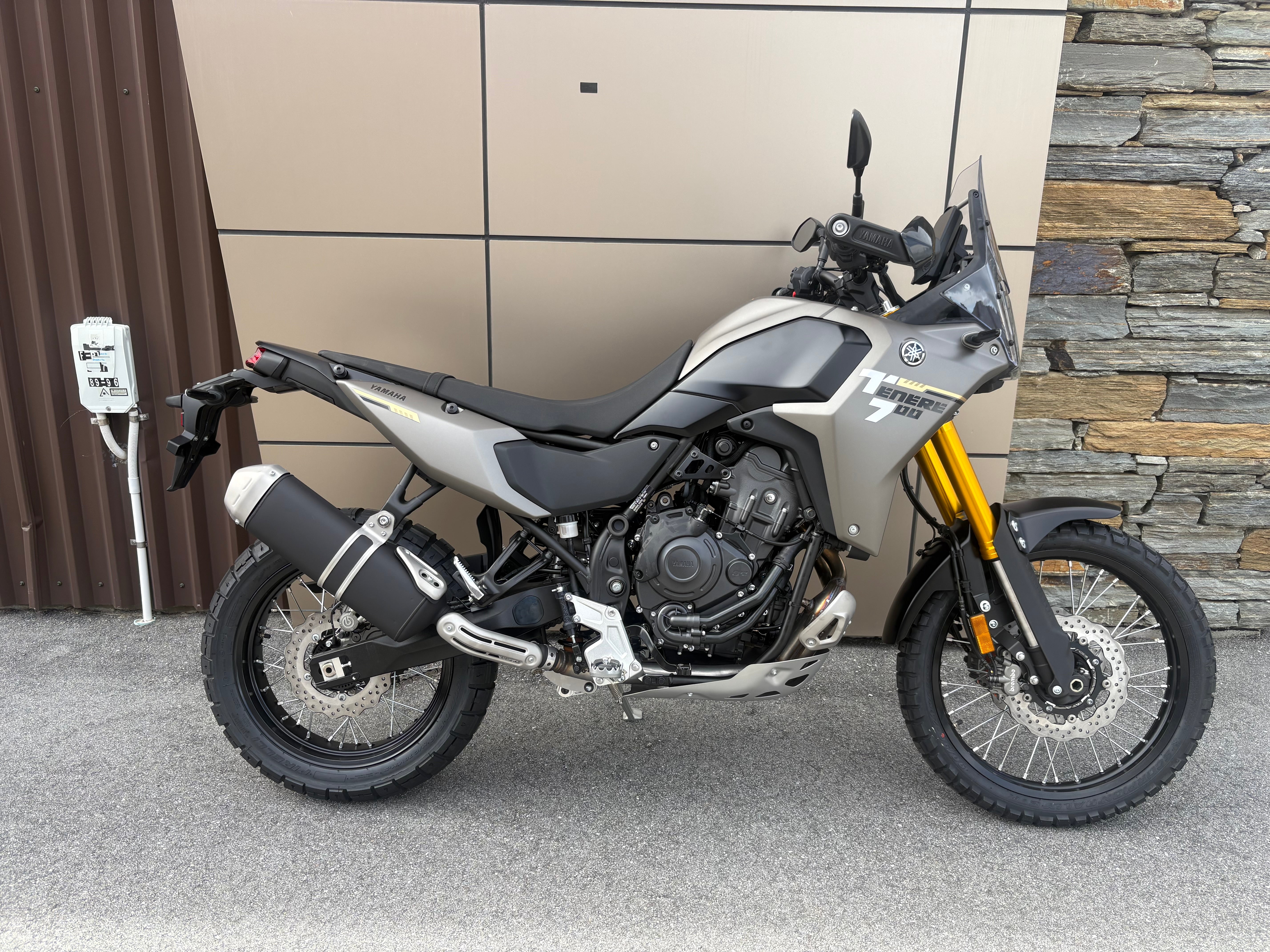 Tenere 700