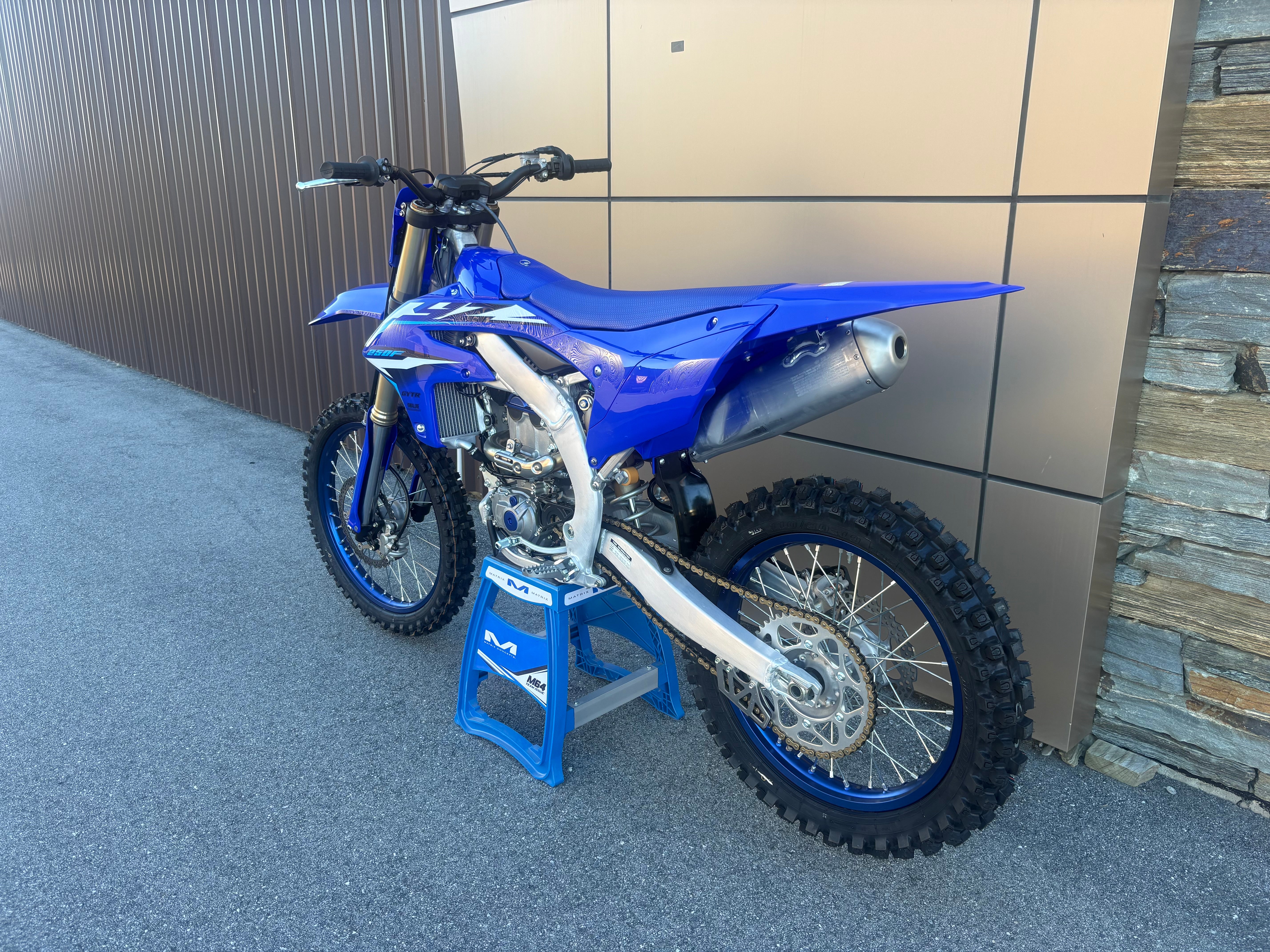 YZ250F